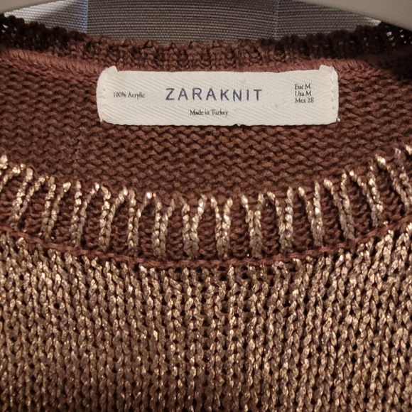 NWOT / ZARAKNIT TOP ( Holiday ) - Picture 4 of 4